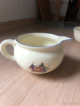 Kdo má rád milé a malované nádobí (po prababičce) - 8