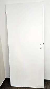 Prodám dveře 80 cm a 60cm , plné bílé CPL celkem 5ks - 8