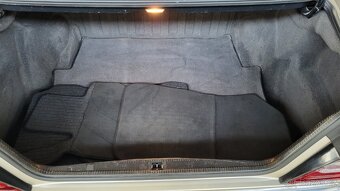 MERCEDES BENZ W124 E200 AUTOMAT TOP STAV - 8