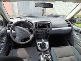 Suzuki grand vitara 2.0 benzín - 8
