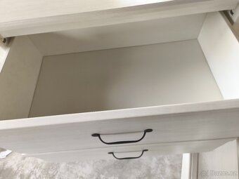 Dvě různé komody Brusali IKEA - 8