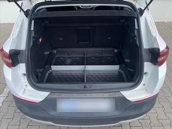 Opel Grandland X 2,0 CDTi Automat Innovation 130Kw (2019) - 8