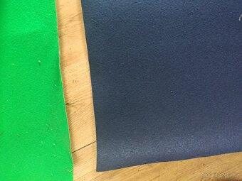 Koberce ruzne barvy,délky,šíře:černý,modrý,zelený - 8