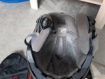 prodám helmu na lyže - snowboard - 8