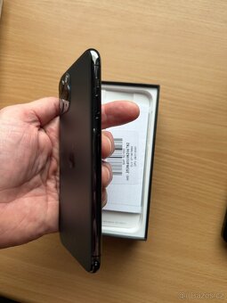 iPhone 11 PRO šedý 64GB+příslušenství - 8