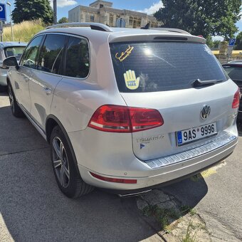 Volkswagen Touareg - 8