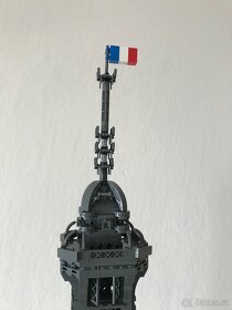 Lego stavebnice - limitovaná edice - Eiffelova věž - 8