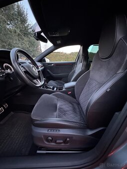 Škoda Superb 2.0 TSi Sportline - 8