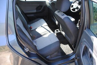 Škoda Fabia 2 1.4 63kW - klimatizace - ESP - 8