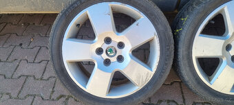 Alu kola originál Škoda Superb 5x112 7x17 ET37 3U0 601 025 - 8