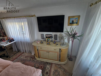Mezná, Prodej Rodinného domu s apartmánem 310m2, pozemek 219 - 8