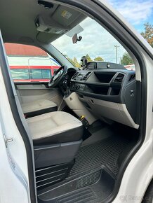 VW T6 - 2.0 TDI Sanitní vůz DSG - 4x4 - 8