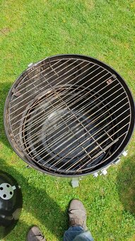 Prodám grill na pomalé grilování i uzený. Grill se dá také p - 8