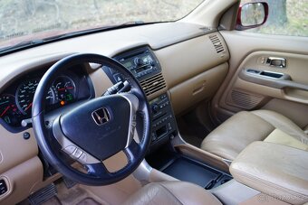 Honda Pilot 3.5 V6 4WD – poctivé americké SUV - 8