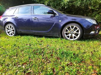 Opel Insignia 4x4 2.0 - 8