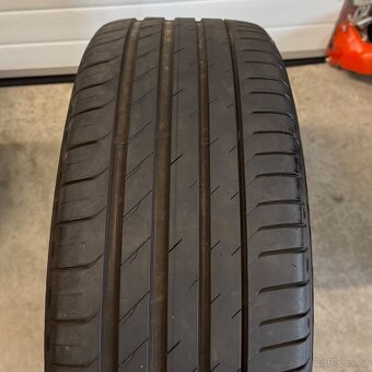 Alu kola Škoda Superb R18, 235/45 R18 6mm, 5x112 - 8