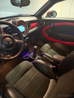Mini Cooper JCW R58 - 8