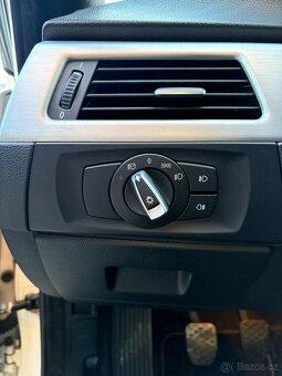 BMW e90 325i 160 kW - 8