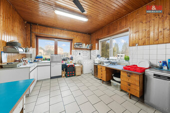 Prodej rodinného domu, 260 m², Velký Šenov - 8