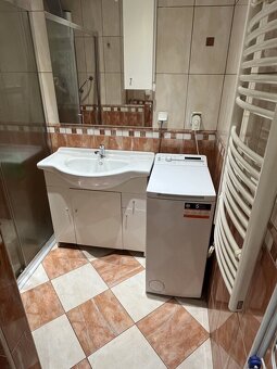Prodej bytu 3+1/L, OV, 76 m2, ulice Vodárenská, Karlovy Vary - 8