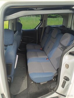 Citroën Berlingo 1.6 hdi 68kw 2012 - 8