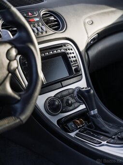 Mercedes SL500 Black - 8