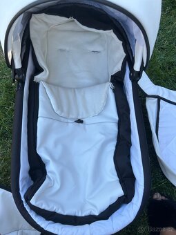 Kočárek + autosedačka s isofix základnou - 8