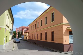 Pronájem 3+kk Netolice, Mírové Náměstí v centru - 8