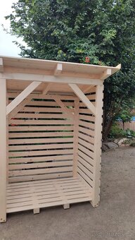 Dřevník nový na cca 4m3 naštípaného dřeva - 8