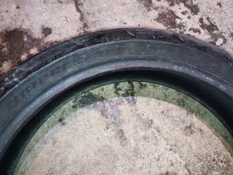 Pneu Bridgestone Battlax - 8