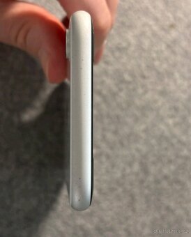 IPHONE XR 64GB - 8