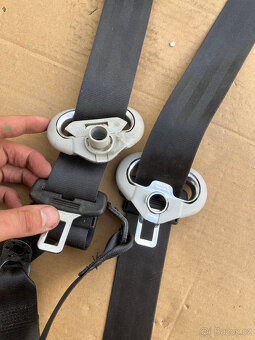 predni pasy vw caddy 15-20 - 8