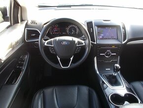 FORD Edge 2.0 TDCi 132kW 4x4 TITANIUM - 1.majitel - 8
