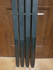 Prodám úplně nové běžky Rossignol XT 130cm a 140cm dlouhé. - 8
