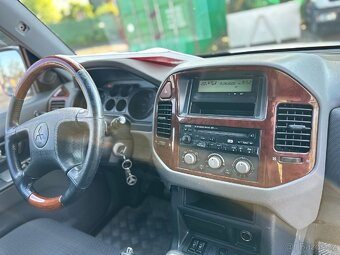 Mitsubishi Pajero 3.2 Di-D, 118 kW, 4x4, 2003 - 8