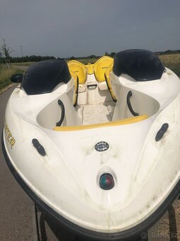 SEA DOO SPEEDSTER motorová loď - 8