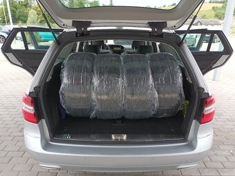 Mercedes-Benz Třídy E 2,1 250CDI 4MATIC,KŮŽE,NAVI - 8