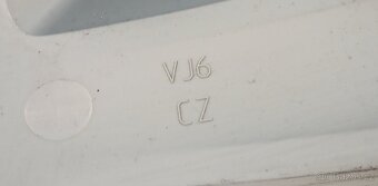 Poklice Volkswagen 16" 4ks - 8