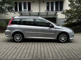 Peugeot 206 SW 1.6 HDi 80kW Quiksilver Klima Tažné ALU kola - 8