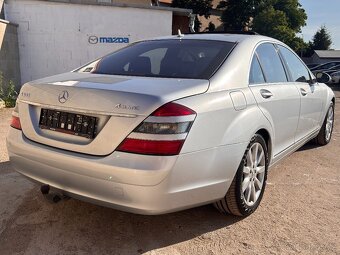 MERCEDES W221,S500 5.5 V8 4MATIC,BOHATÁ VÝBAVA - 8
