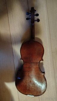 Housle starožitné 3/4. Délka zad 34 cm. - 8