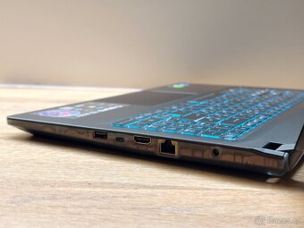 MSI CYBORG 15 B13V_i5-13420H_16GB_512GB SSD_RTX 4050 6GB - 8