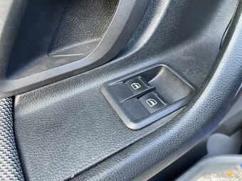 Škoda Fabia 1.2 i DPH Klima, Centrál, ASR - 8