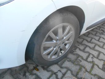 renault megan 1,5dci 81kw rok 2011 - 8