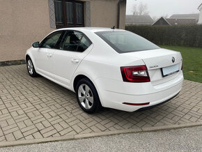 Škoda Octavia 2,0 TDi 110 kW,DSG,Style - 8
