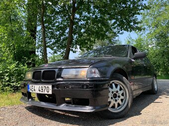 Bmw e36 318i sedan - 8