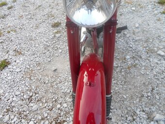 Jawa 250 pérák FJ s TP - 8