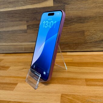 IPhone 16 128GB, růžový, 100% baterie, eSIM (rok záruka) - 8