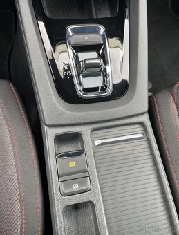 Auta na splátky i lidem v registru dlužníků.Stačí řidičák o. - 8