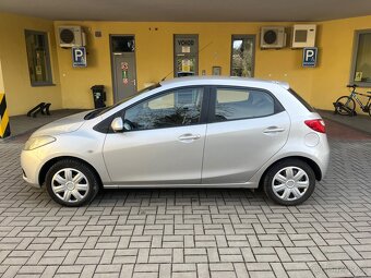 Mazda 2 1.3 63kW 2009 - 8